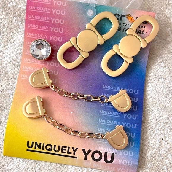 Brand New Crocs Jibbitz Charms Recollect Shoelery 5 Pk Gold Tone Metallic Chains - Picture 15 of 15
